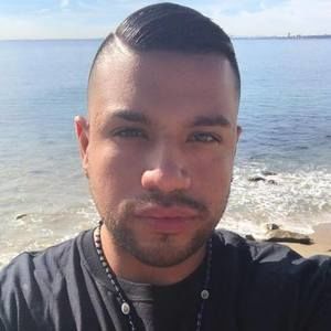 Meet your Posher, Henry